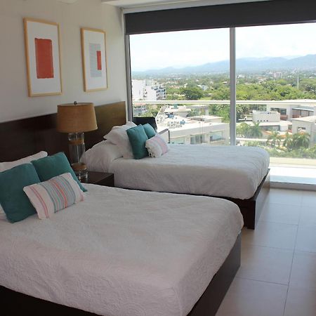 Peninsula Vallarta , Departamentos Piso 8 Y 10 Hacia El Mar Puerto Vallarta Kültér fotó