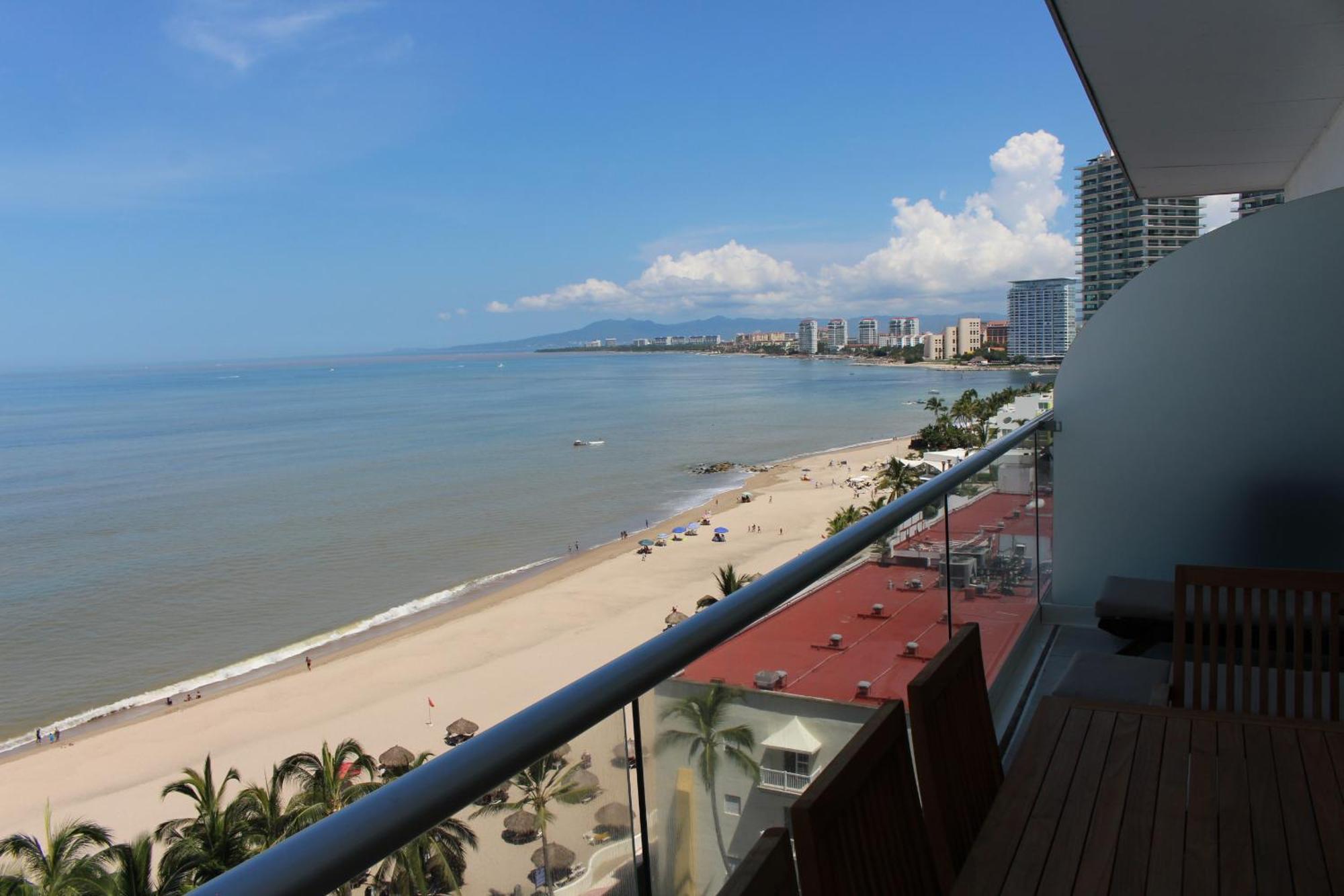 Peninsula Vallarta , Departamentos Piso 8 Y 10 Hacia El Mar Puerto Vallarta Kültér fotó