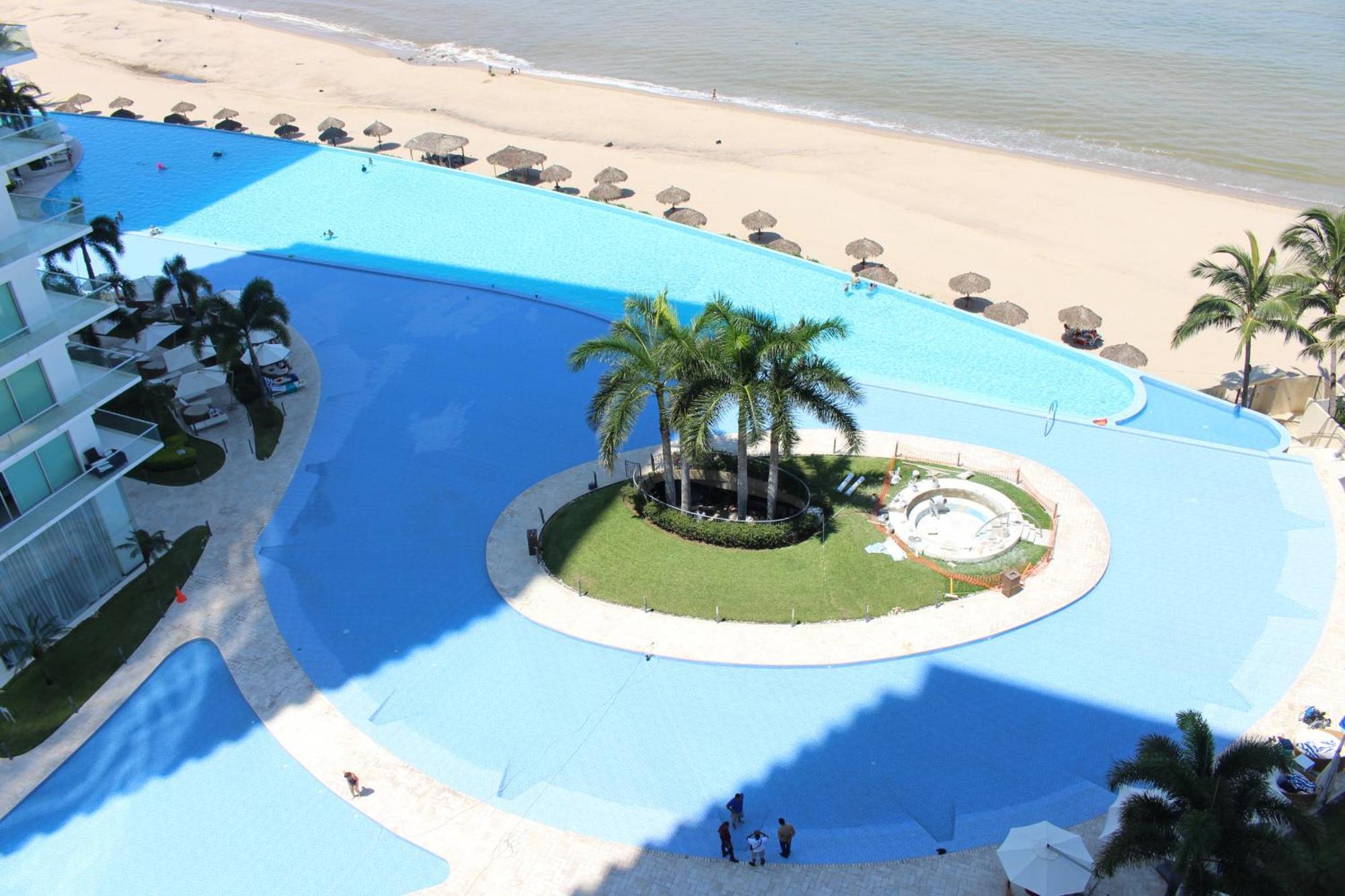 Peninsula Vallarta , Departamentos Piso 8 Y 10 Hacia El Mar Puerto Vallarta Kültér fotó